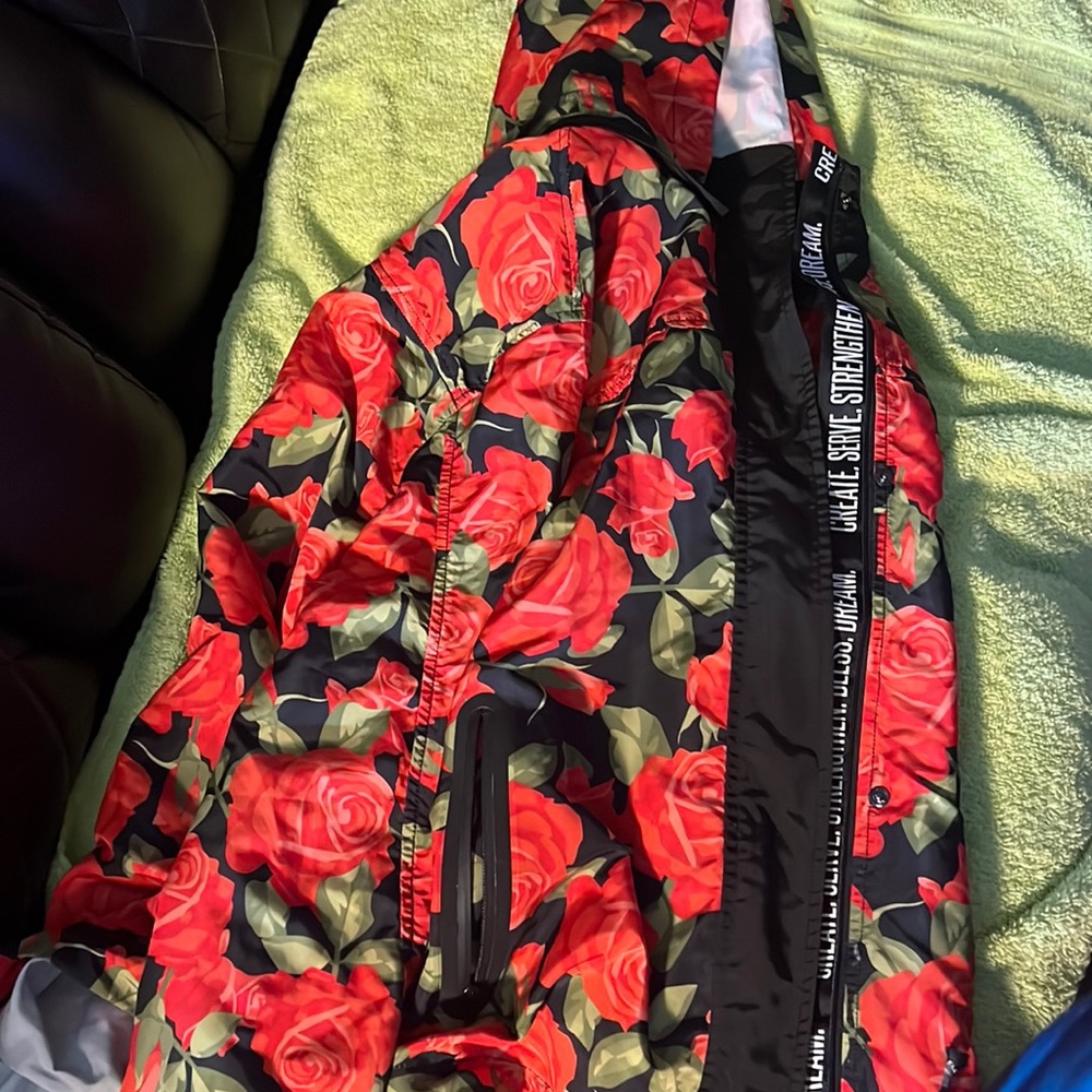Beautiful LuLaRoe Jacket, Long Sleeves, XL, Roses